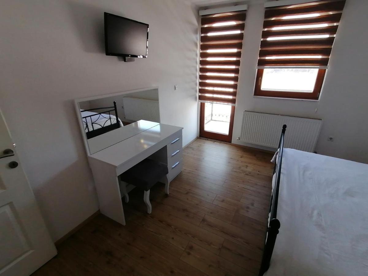 Rooms Delux Sarajevo Exterior photo